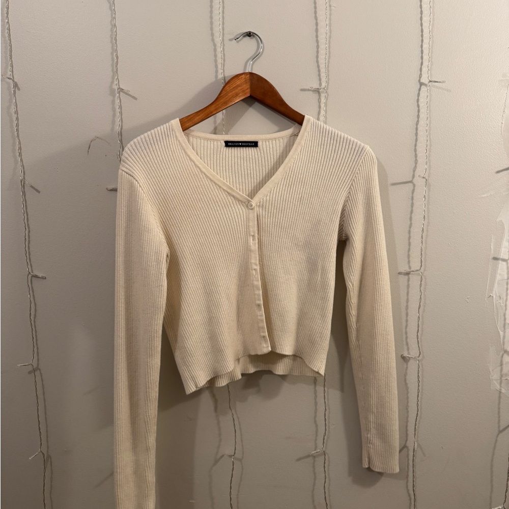 Brandy Melville Off-White Ribbed Cardigan